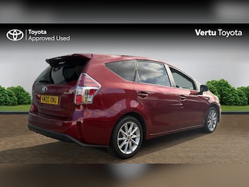 Used Toyota Prius+ 2020 for sale - 76565311: Photo