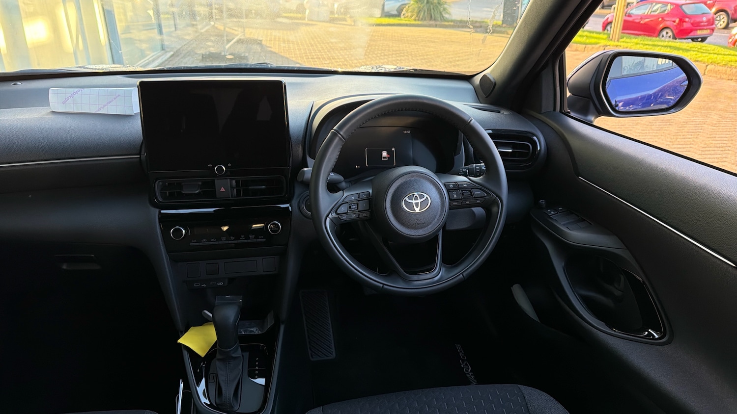 Used Toyota Yaris Cross 2025 for sale - 76908432: Photo 6