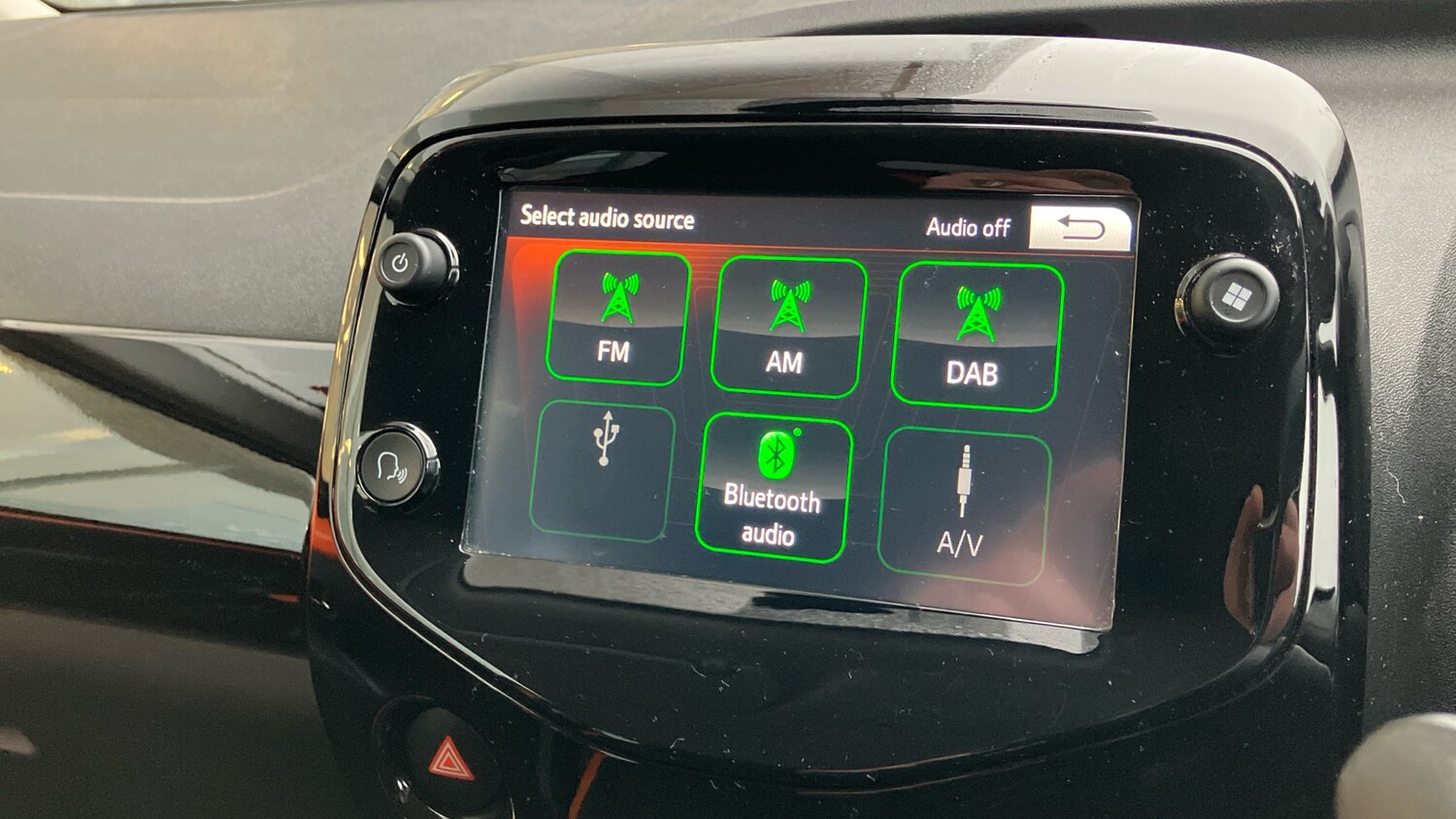 Used Toyota AYGO 2019 for sale - 77518931: Photo 23