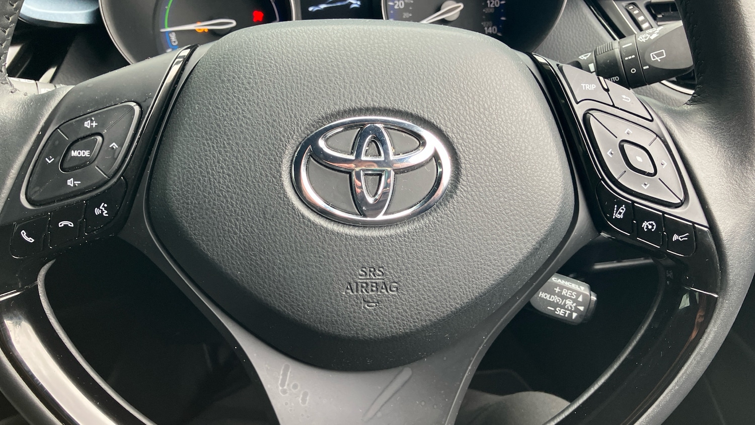 Used Toyota C-HR 2020 for sale - 76905927: Photo 27