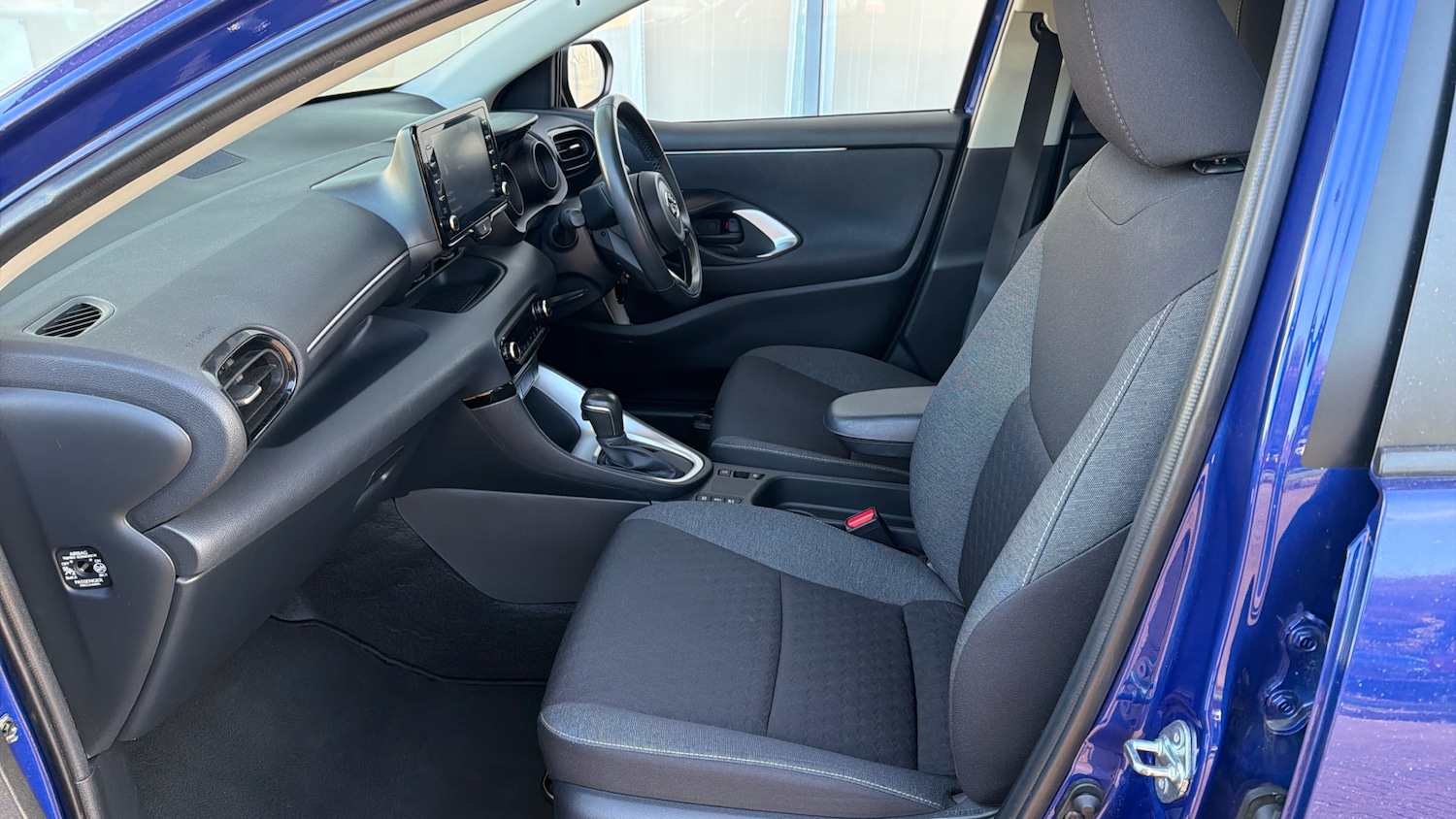 Used Toyota Yaris 2022 for sale - 76653095: Photo 10