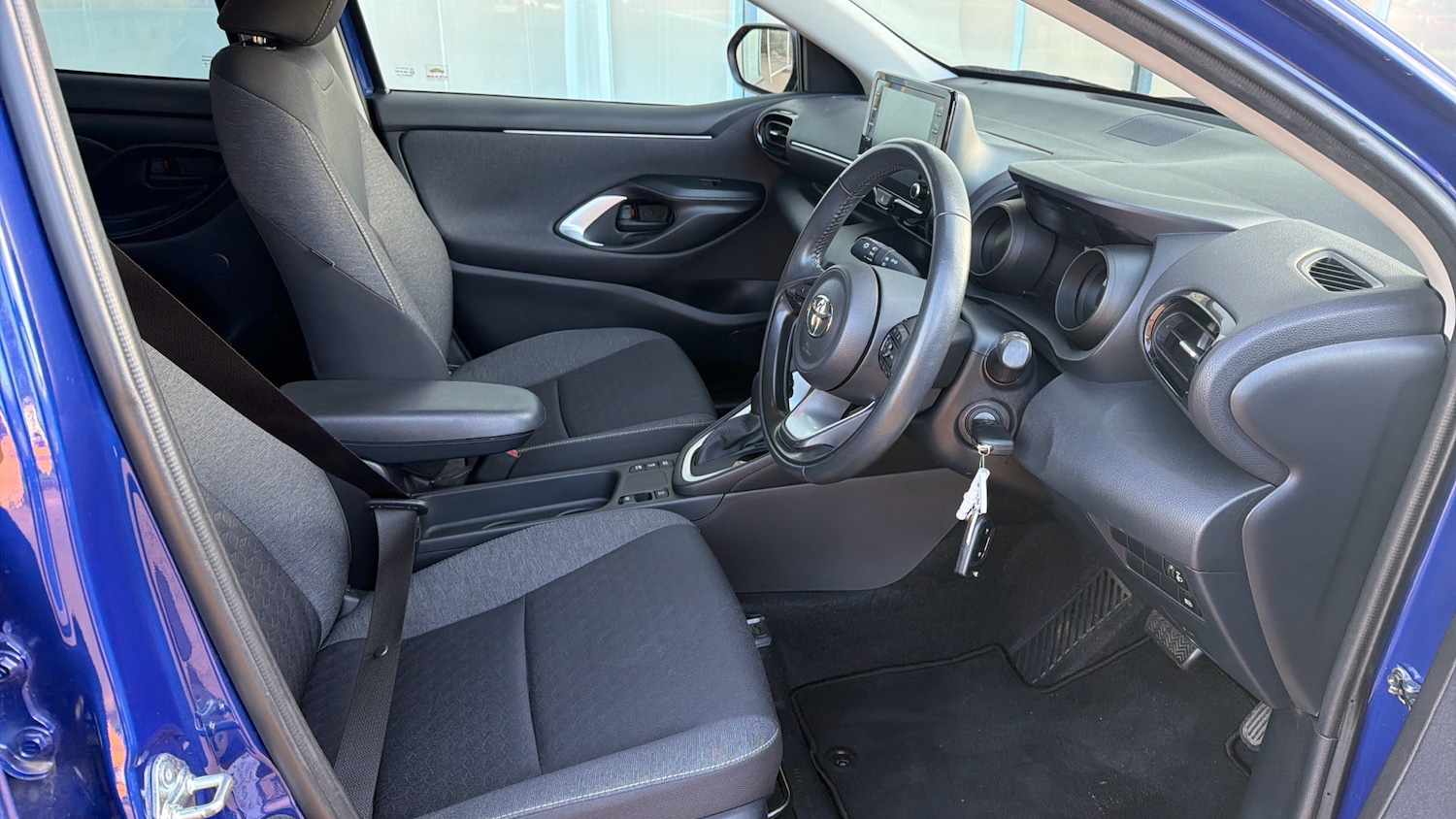 Used Toyota Yaris 2022 for sale - 76653095: Photo 11