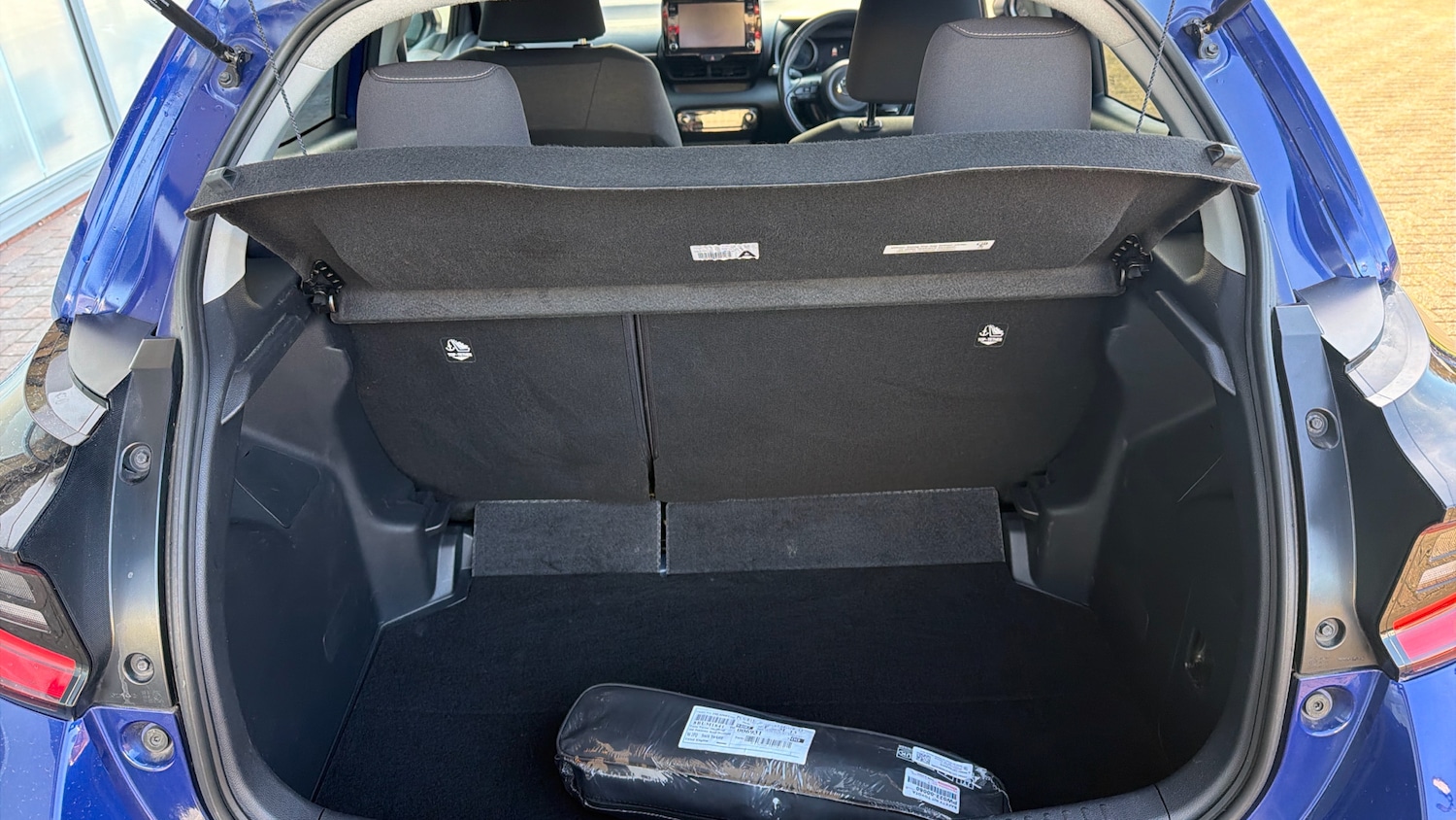 Used Toyota Yaris 2022 for sale - 76653095: Photo 14