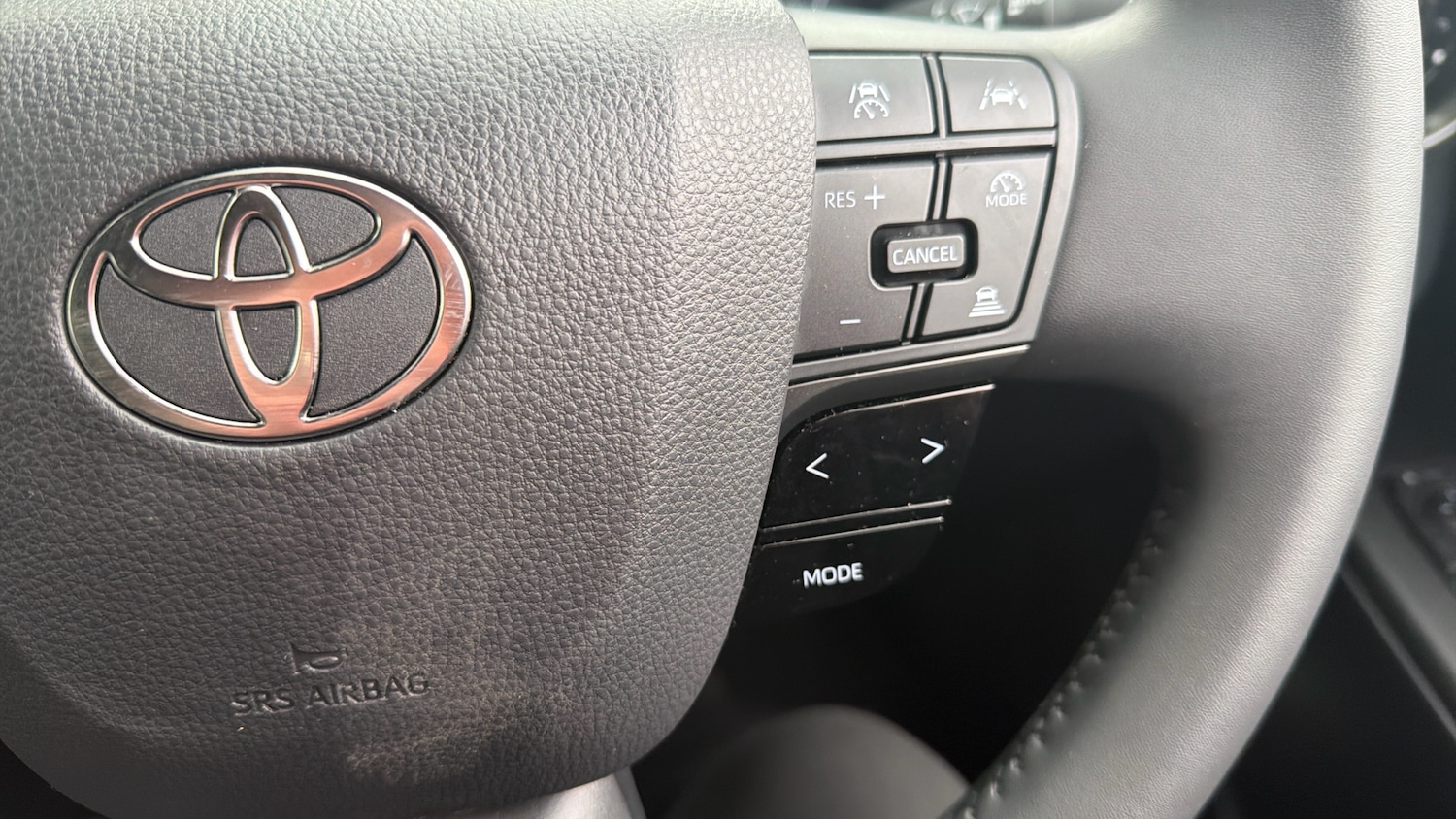 Used Toyota C-HR 2024 for sale - 77136807: Photo 28