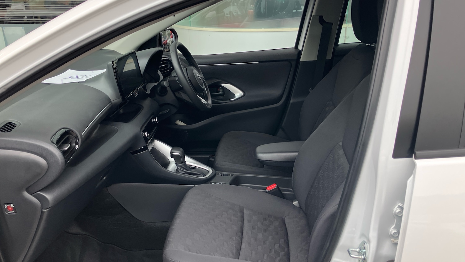 Used Toyota Yaris 2025 for sale - 76346799: Photo 10