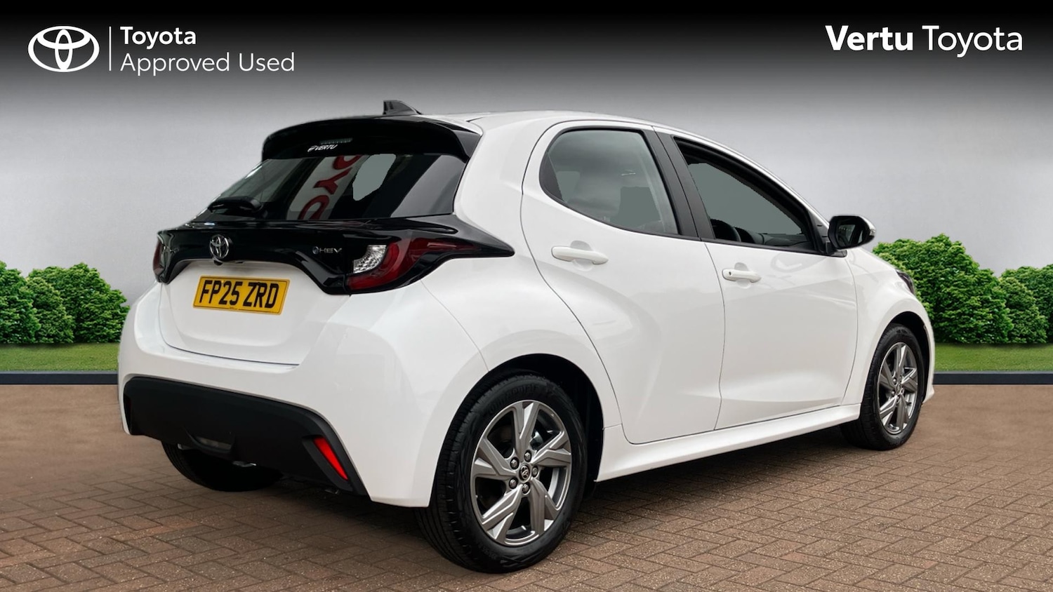 Used Toyota Yaris 2025 for sale - 76346799: Photo 2