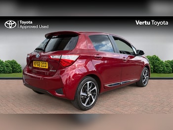 Used Toyota Yaris 2019 for sale - 79470904: Photo