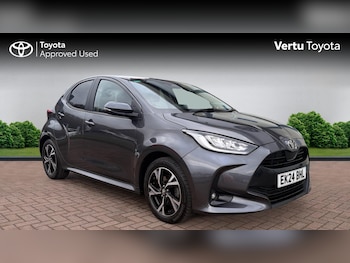 Used Toyota Yaris 2024 for sale - 77213317: Photo