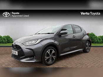 Used Toyota Yaris 2024 for sale - 77213317: Photo