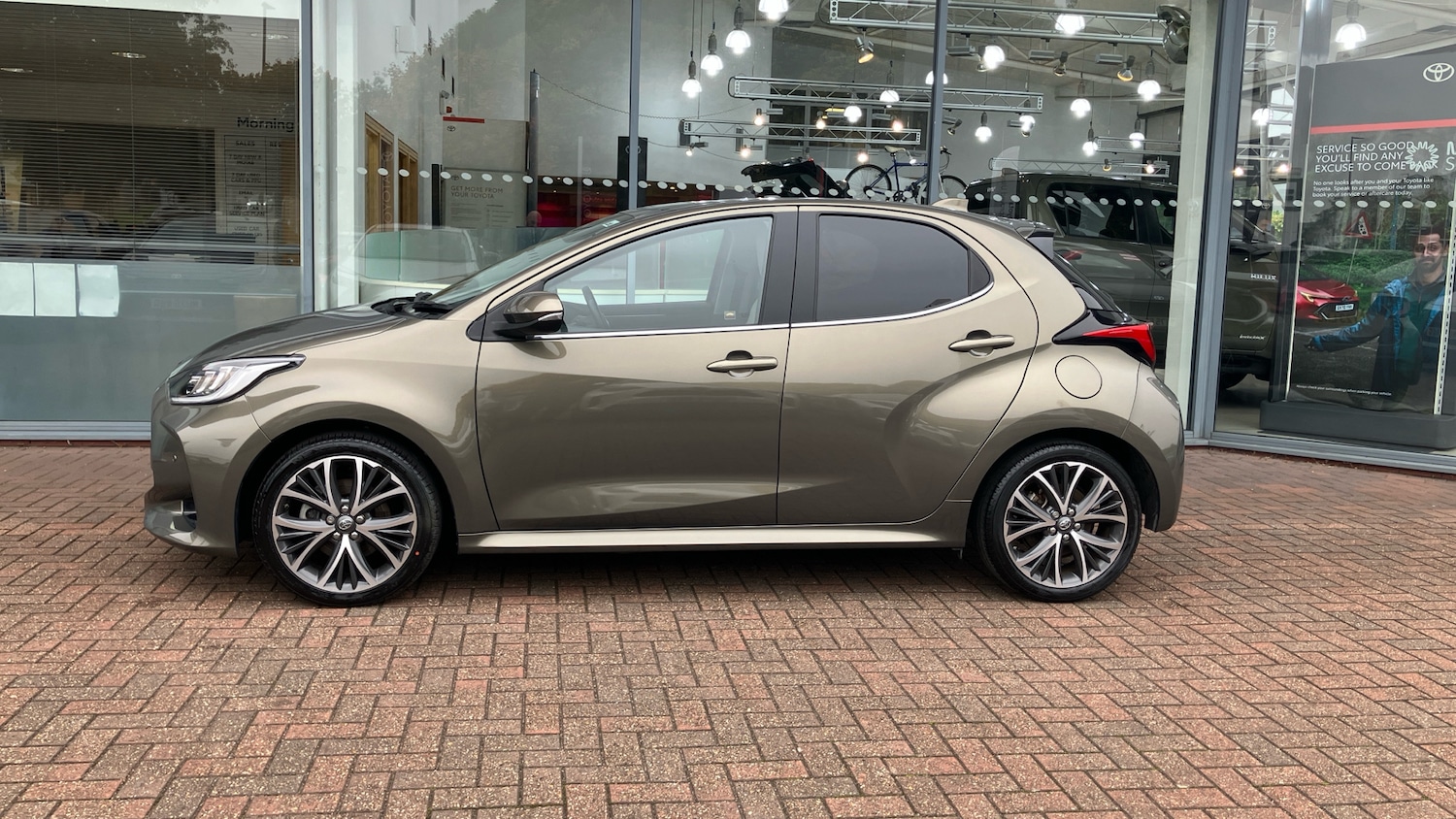 Used Toyota Yaris 2023 for sale - 76038133: Photo 17