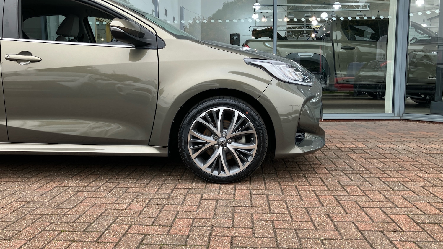 Used Toyota Yaris 2023 for sale - 76038133: Photo 18