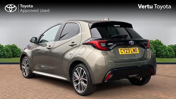 Used Toyota Yaris 2023 for sale - 76038133: Photo 4