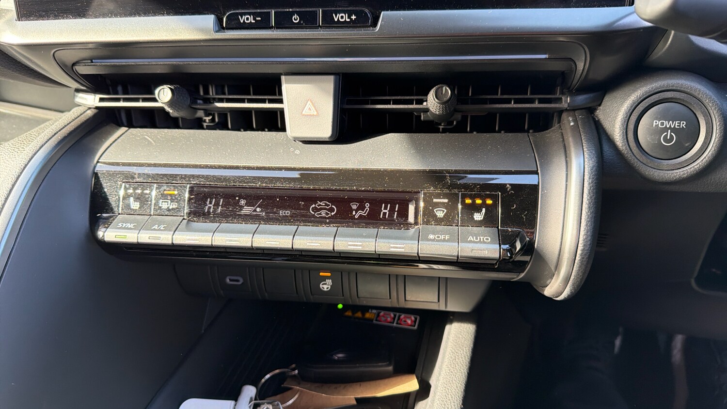 Used Toyota C-HR 2024 for sale - 78185879: Photo 30