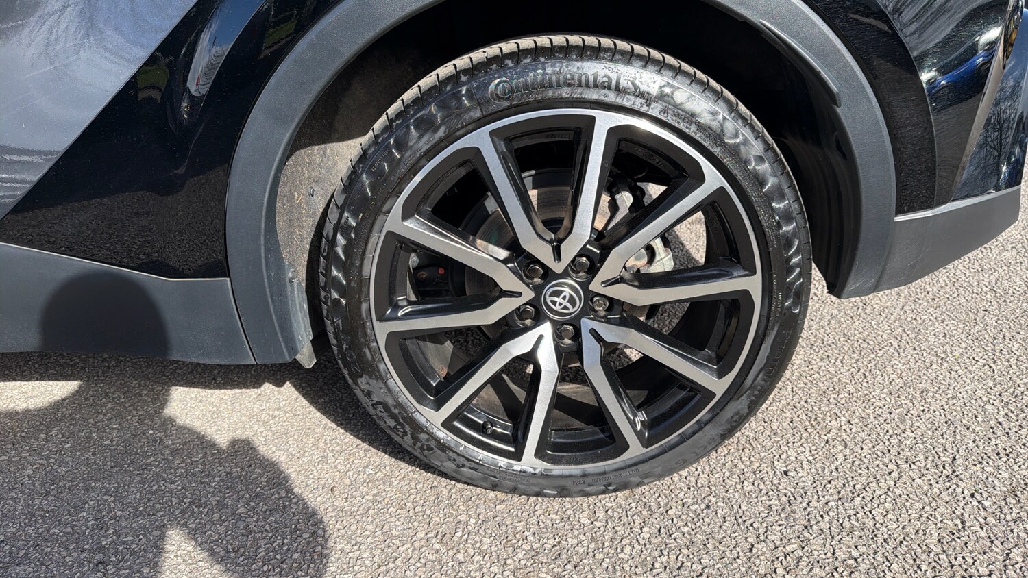 Used Toyota C-HR 2024 for sale - 78185879: Photo 35