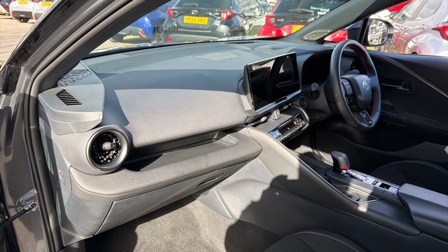 Used Toyota C-HR 2024 for sale - 78185879: Photo 36