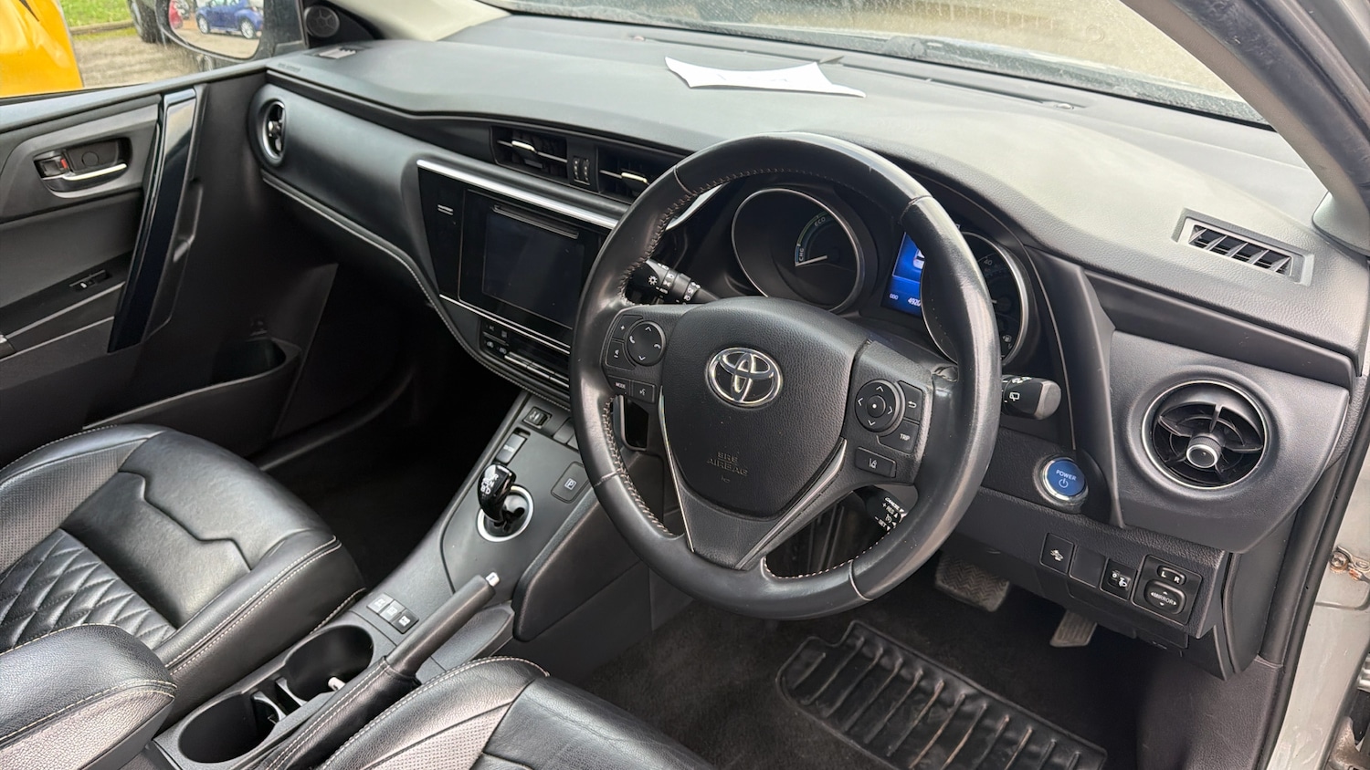 Used Toyota Auris 2017 for sale - 77906270: Photo 25