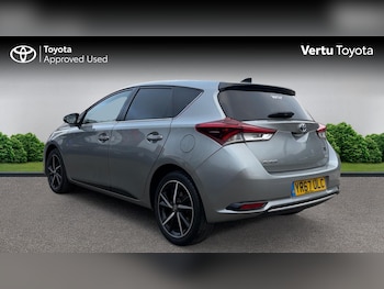 Used Toyota Auris 2017 for sale - 77906270: Photo