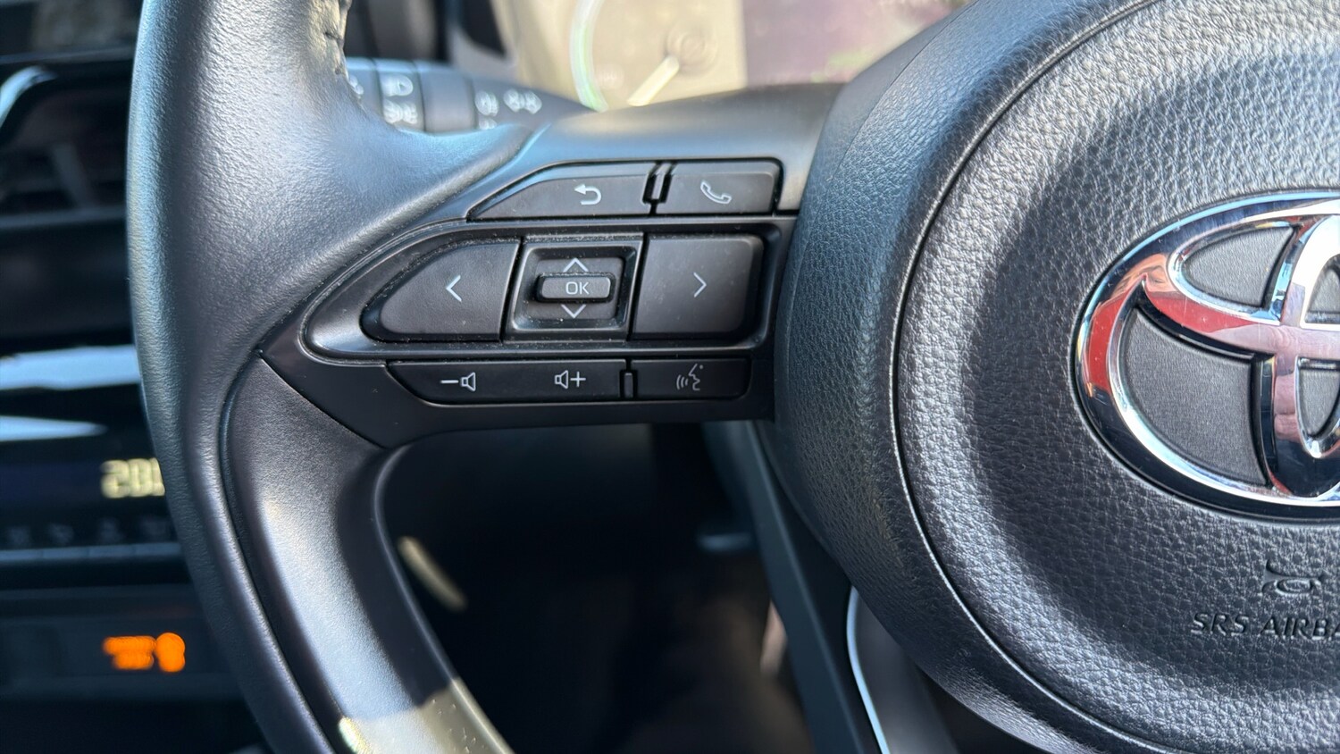 Used Toyota Yaris Cross 2022 for sale - 77847652: Photo 27