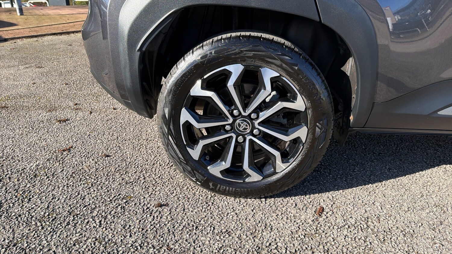 Used Toyota Yaris Cross 2022 for sale - 77847652: Photo 32