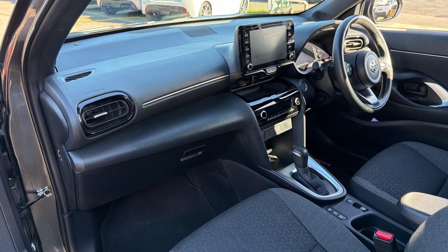 Used Toyota Yaris Cross 2022 for sale - 77847652: Photo 35