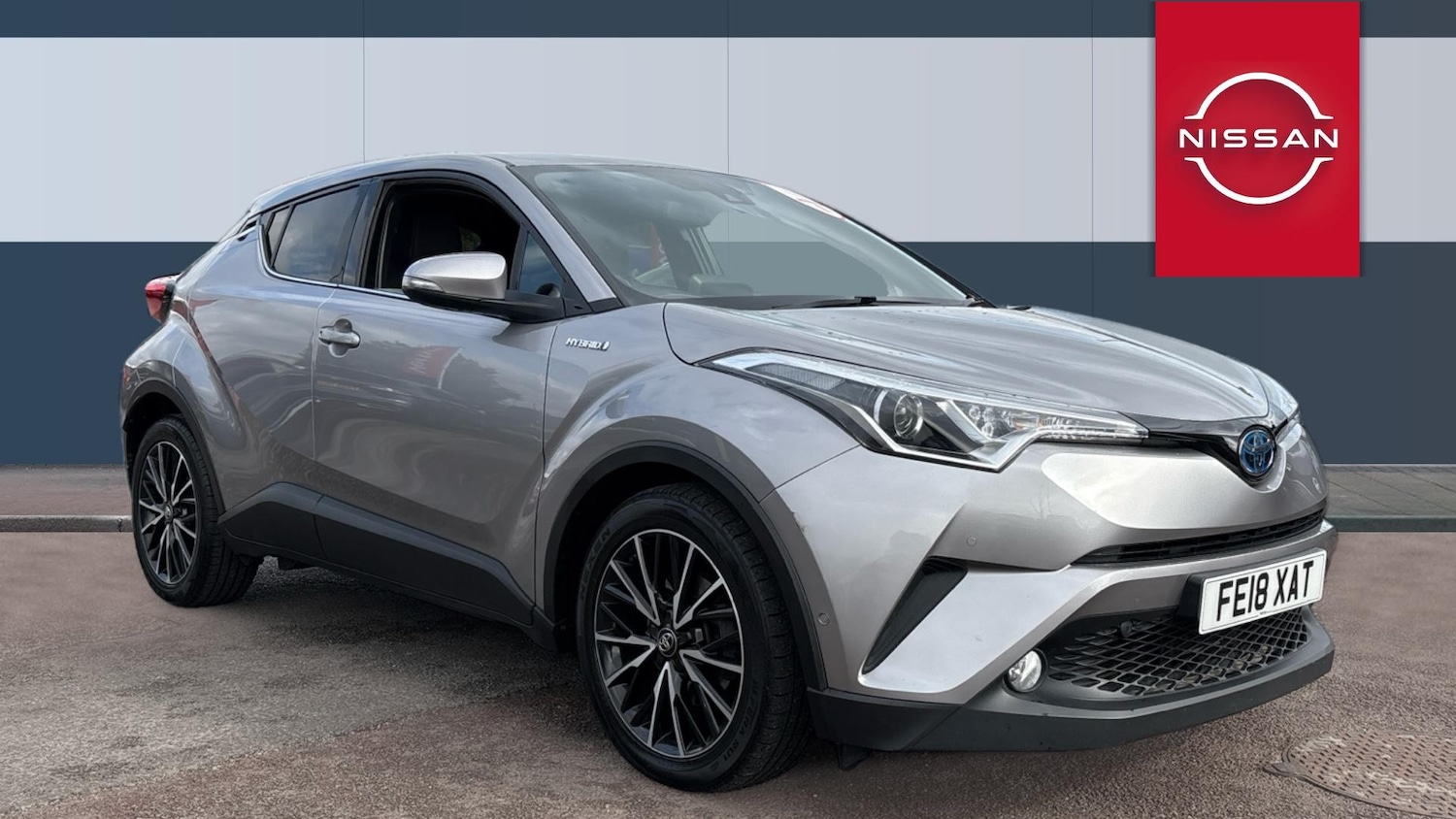 Used Toyota C-HR 2018 for sale - 76396833: Photo 1