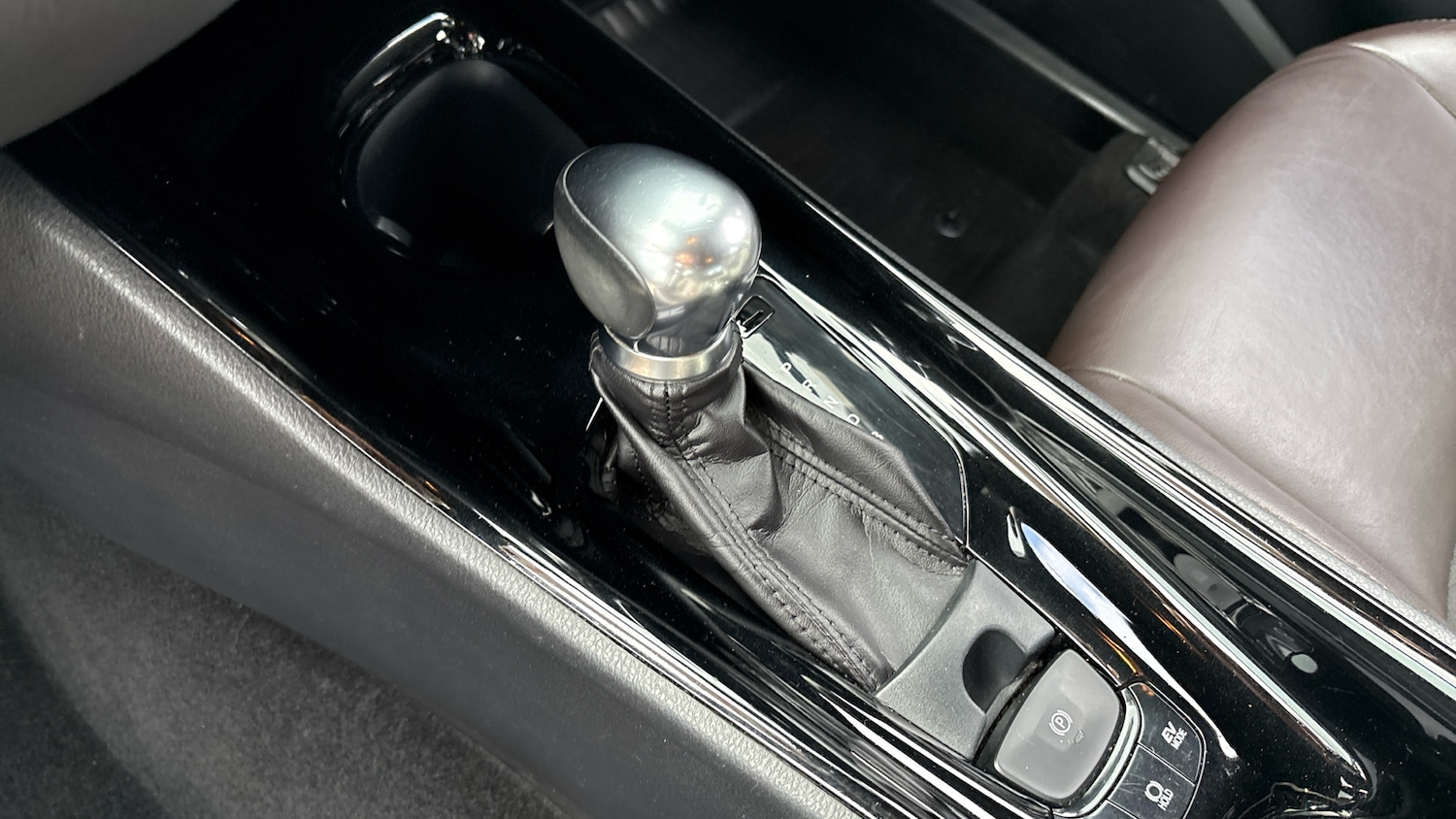 Used Toyota C-HR 2018 for sale - 76396833: Photo 13