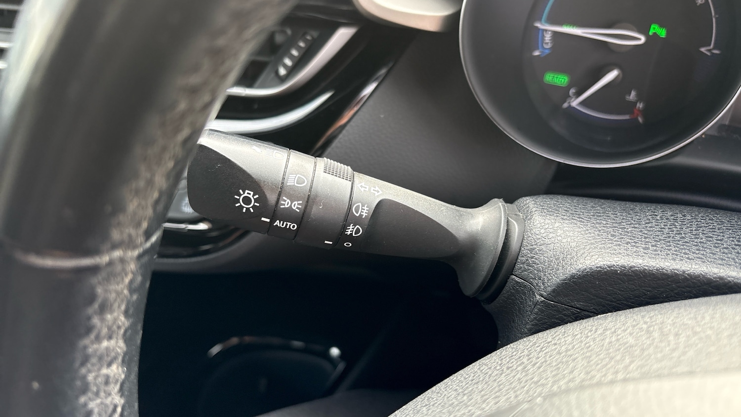 Used Toyota C-HR 2018 for sale - 76396833: Photo 26