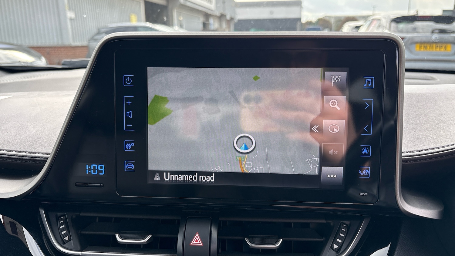 Used Toyota C-HR 2018 for sale - 76396833: Photo 38