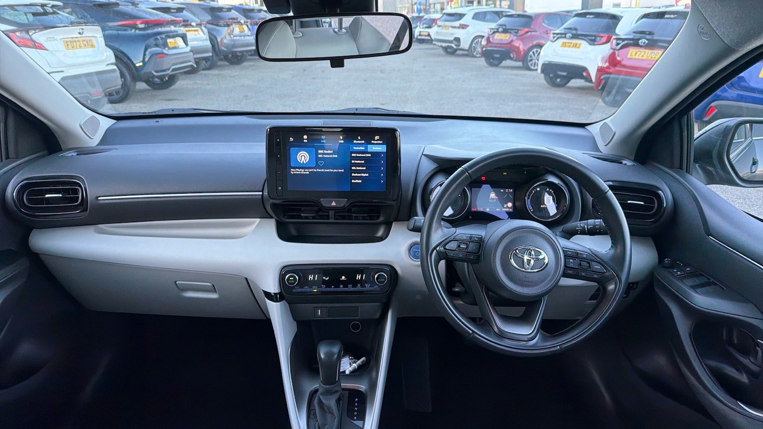 Used Toyota Yaris 2023 for sale - 77641221: Photo 5