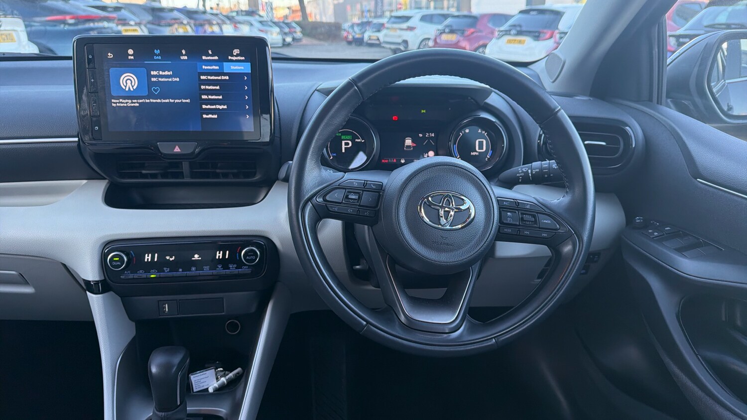 Used Toyota Yaris 2023 for sale - 77641221: Photo 8