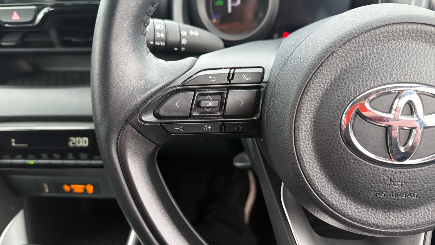 Used Toyota Yaris 2023 for sale - 77988925: Photo 27