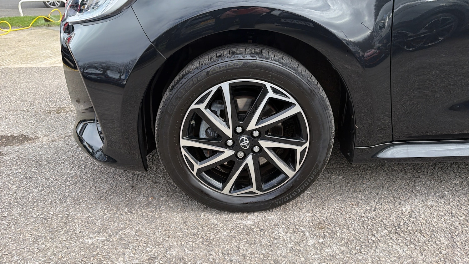 Used Toyota Yaris 2023 for sale - 77988925: Photo 31