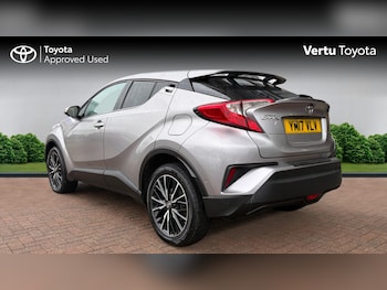 Used Toyota C-HR 2017 for sale - 77760511: Photo