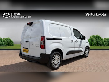 Used Toyota ProAce 2024 for sale - 78614504: Photo
