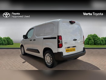 Used Toyota ProAce 2024 for sale - 78614504: Photo