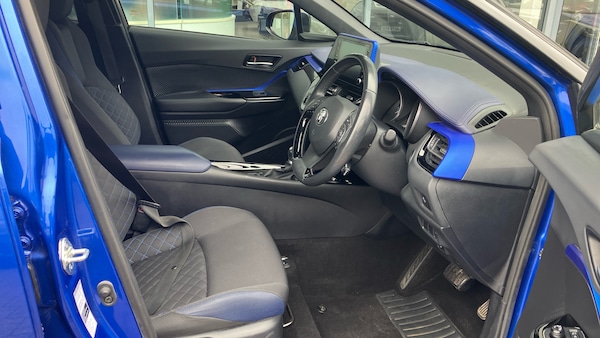 Used Toyota C-HR 2020 for sale - 76144578: Photo 11