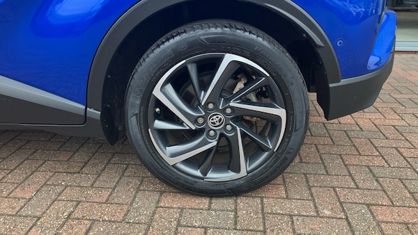 Used Toyota C-HR 2020 for sale - 76144578: Photo 33