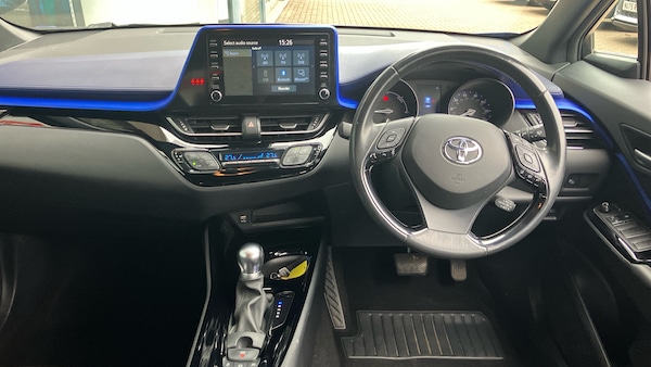 Used Toyota C-HR 2020 for sale - 76144578: Photo 5