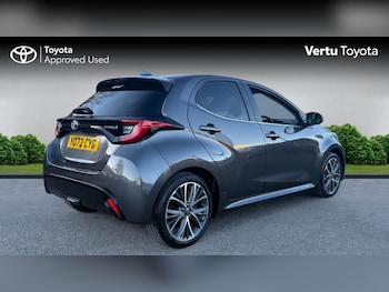 Used Toyota Yaris 2023 for sale - 77085376: Photo