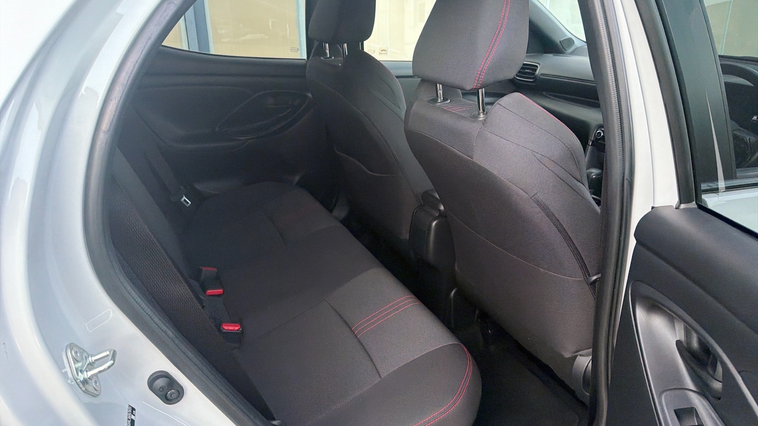 Used Toyota Yaris 2022 for sale - 77116425: Photo 12