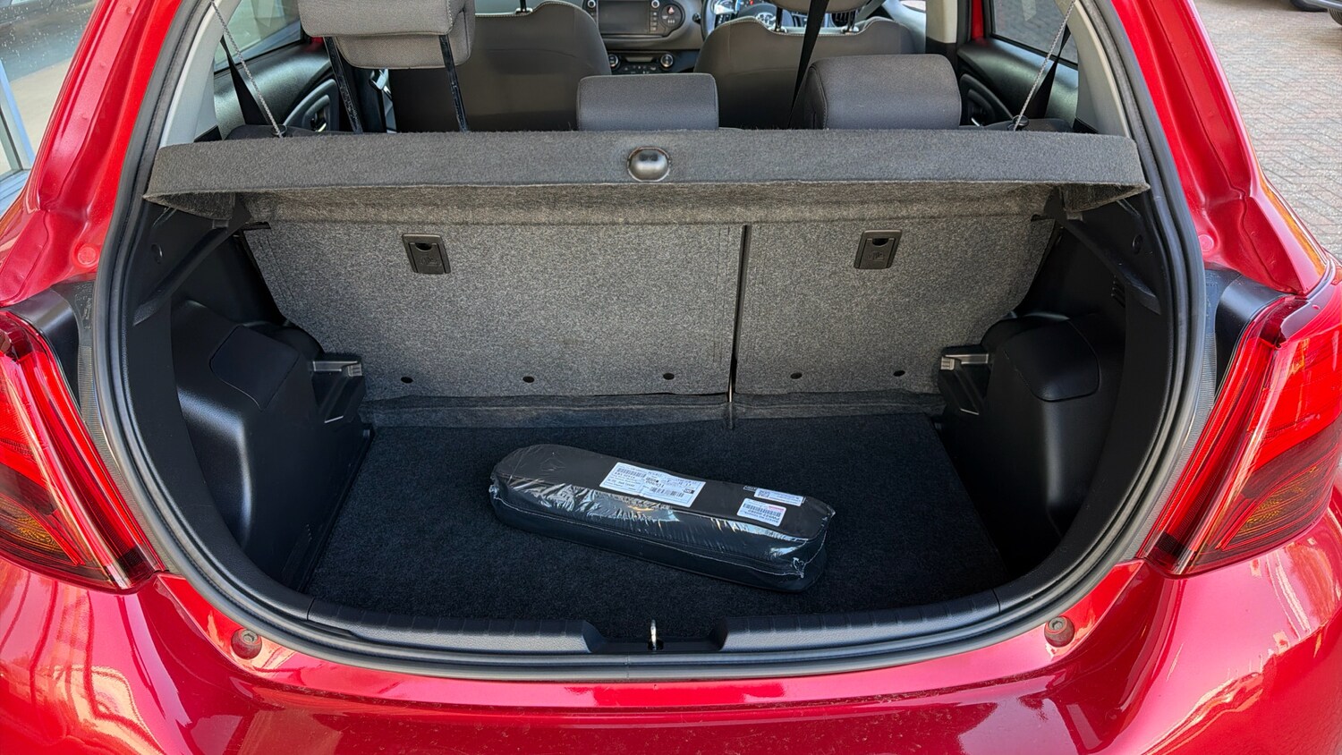 Used Toyota Yaris 2016 for sale - 78151750: Photo 13