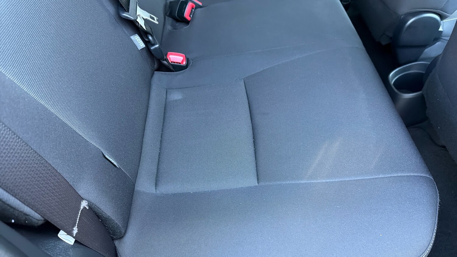 Used Toyota Yaris 2016 for sale - 78151750: Photo 17