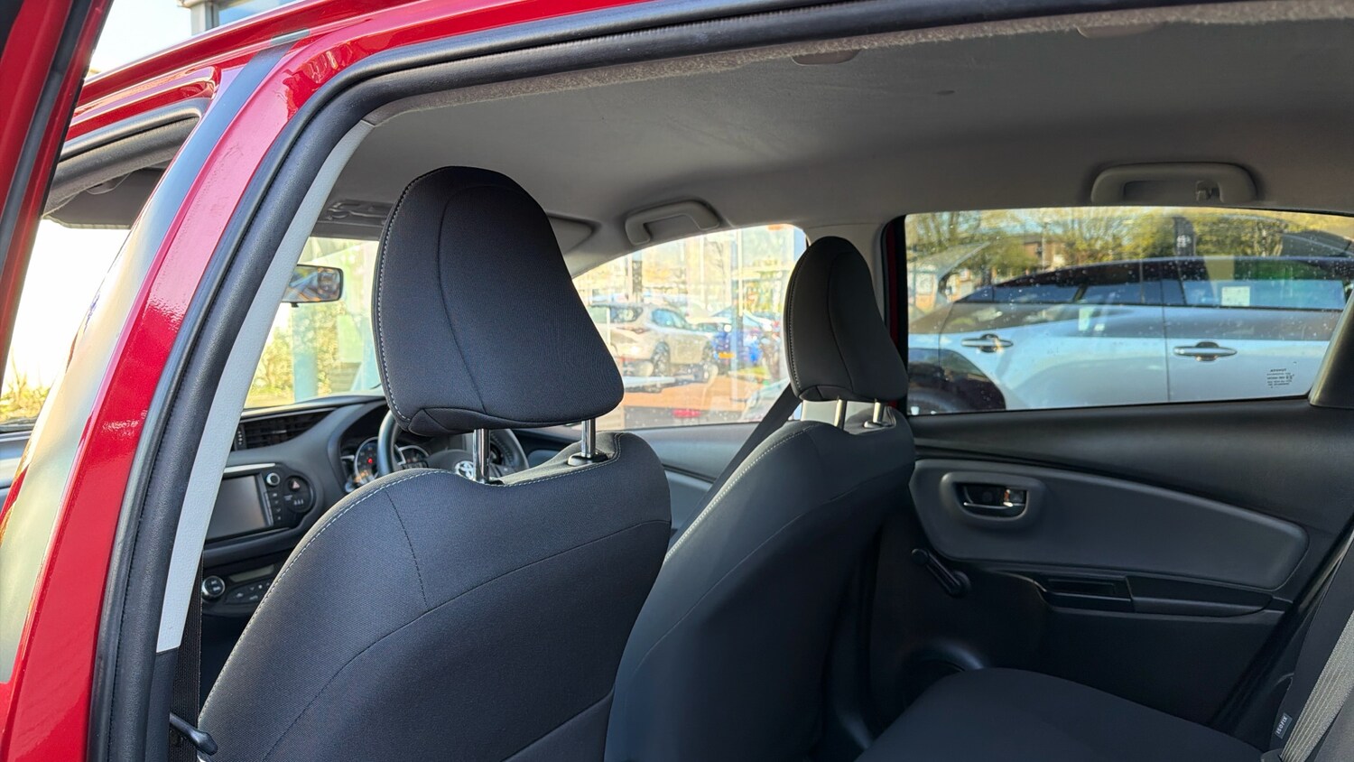 Used Toyota Yaris 2016 for sale - 78151750: Photo 19