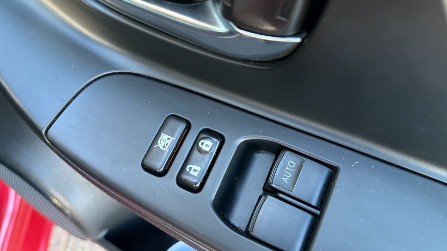 Used Toyota Yaris 2016 for sale - 78151750: Photo 35