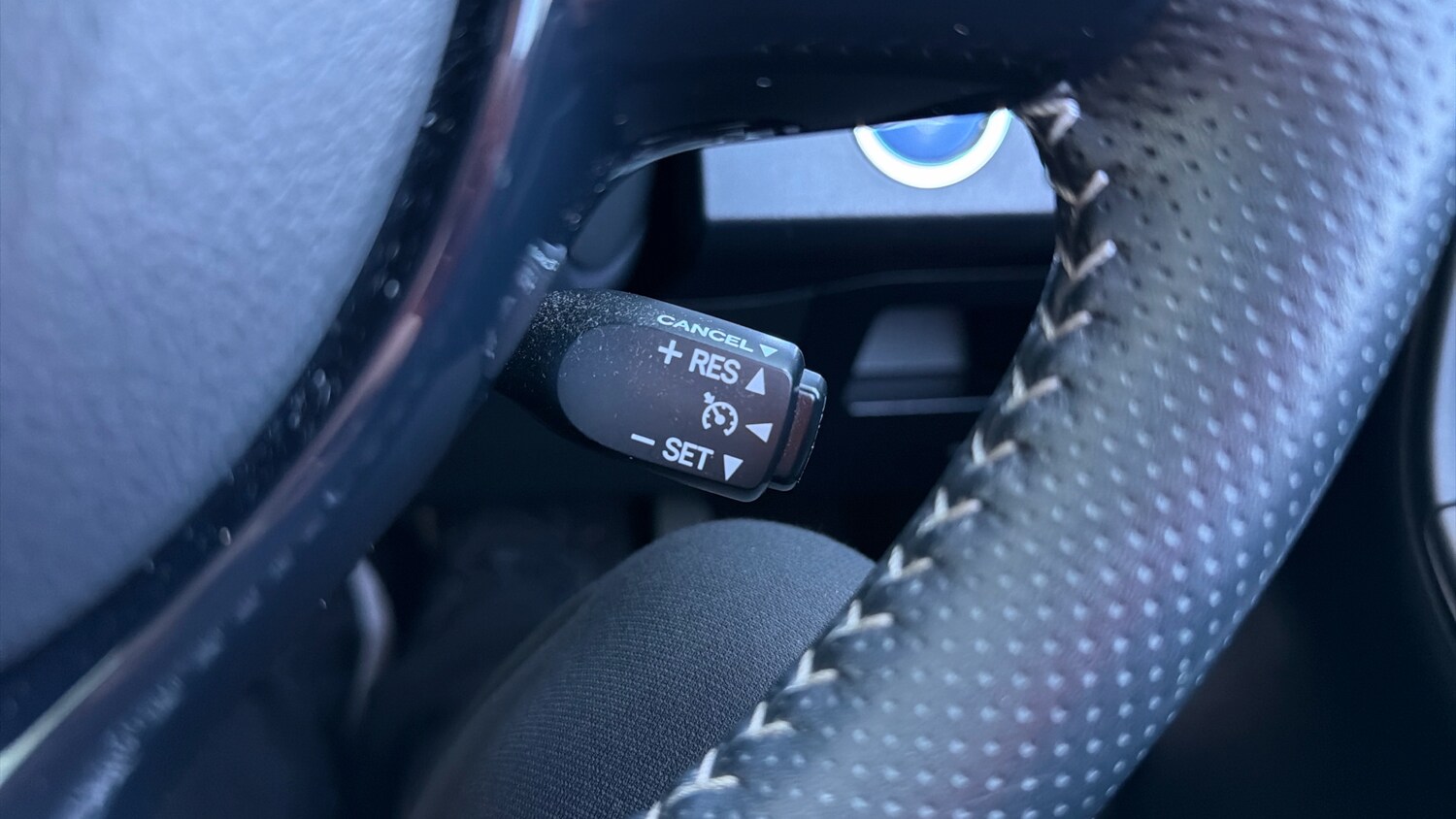 Used Toyota Yaris 2016 for sale - 78151750: Photo 38