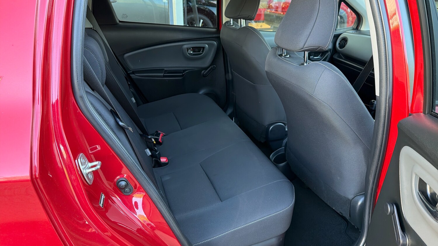 Used Toyota Yaris 2016 for sale - 78151750: Photo 8