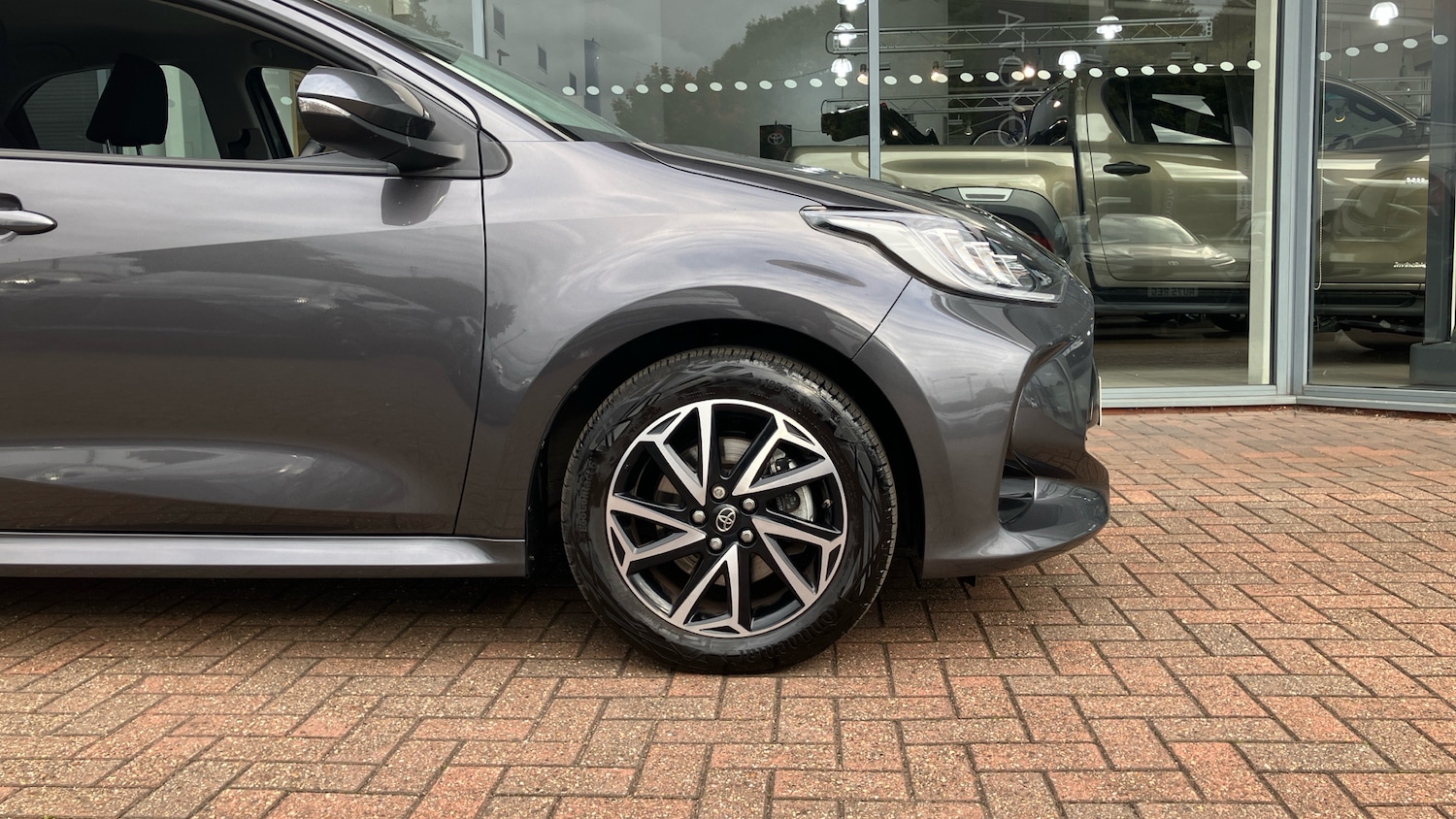 Used Toyota Yaris 2022 for sale - 76067438: Photo 18