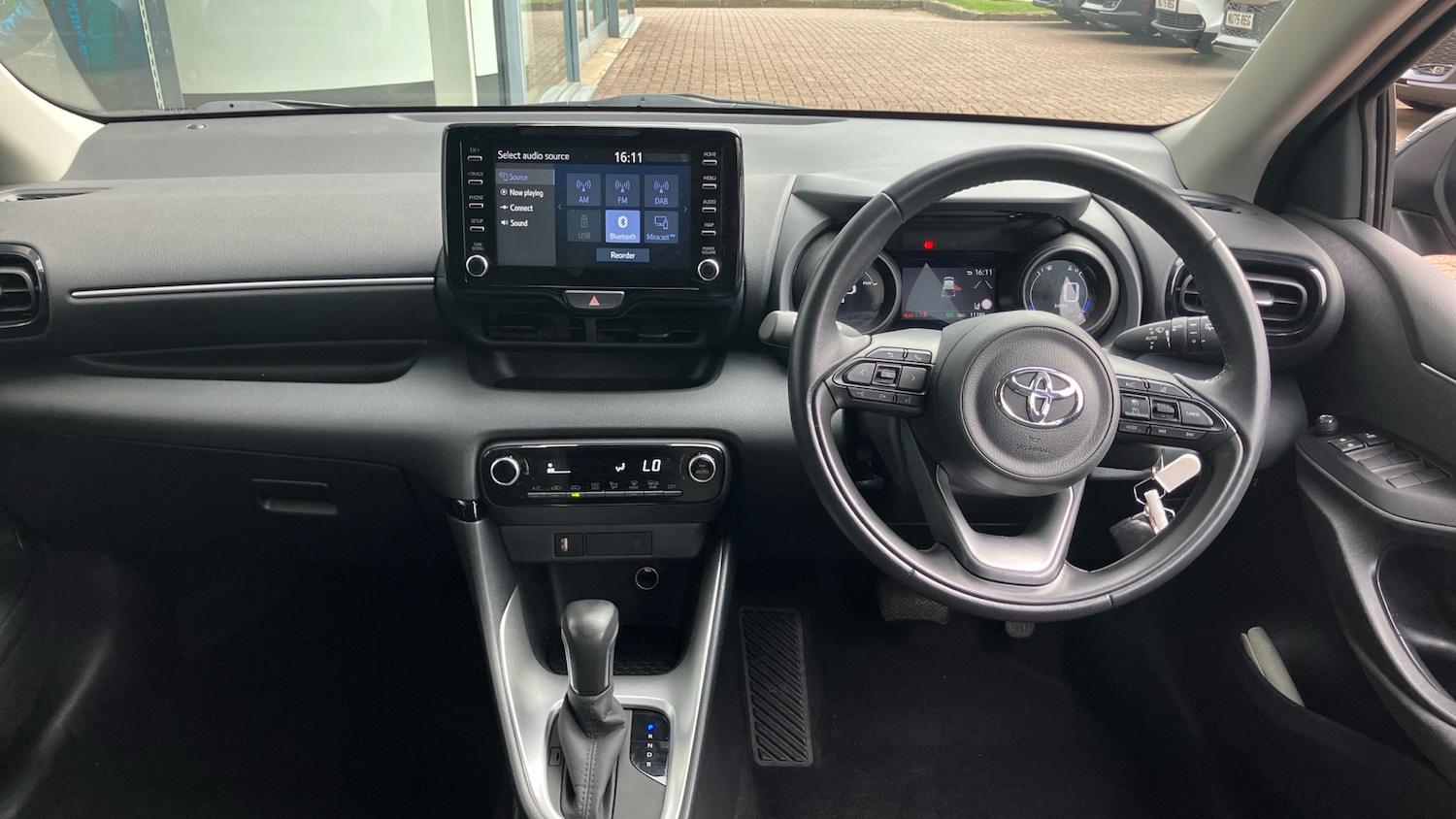 Used Toyota Yaris 2022 for sale - 76067438: Photo 5