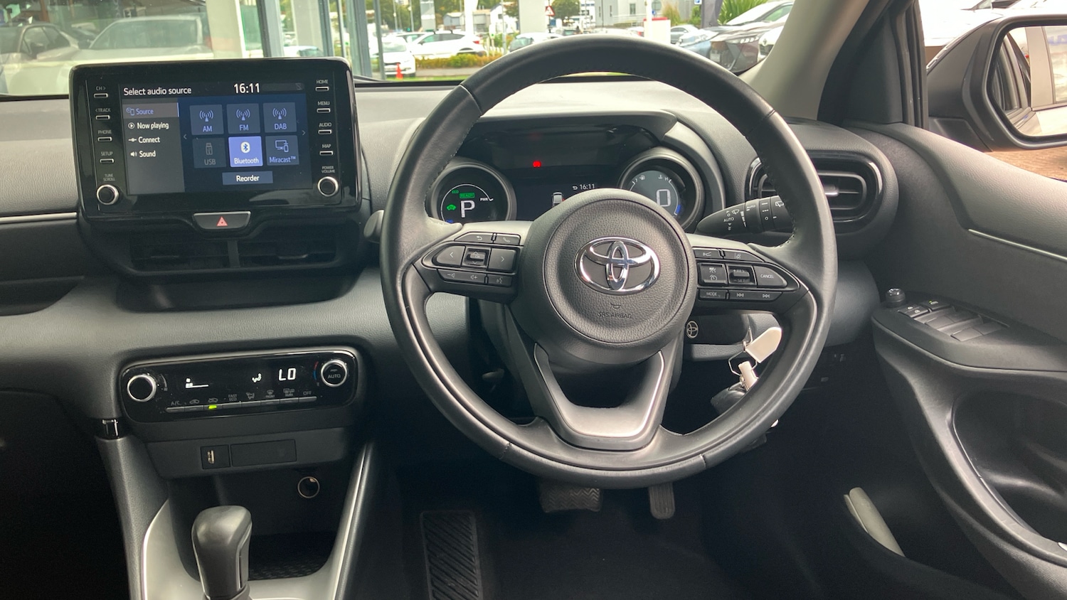 Used Toyota Yaris 2022 for sale - 76067438: Photo 8