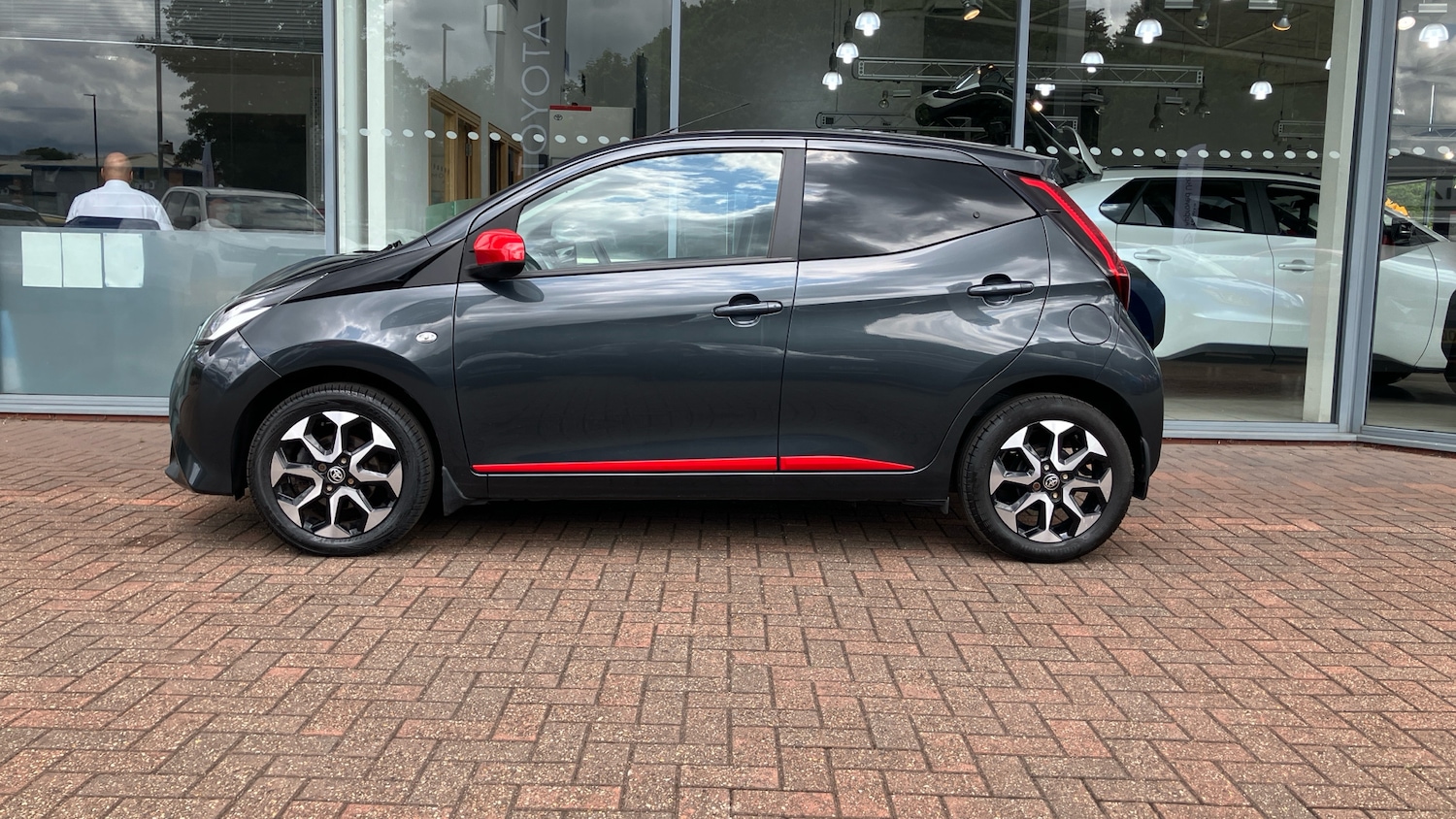 Used Toyota AYGO 2020 for sale - 76718797: Photo 17